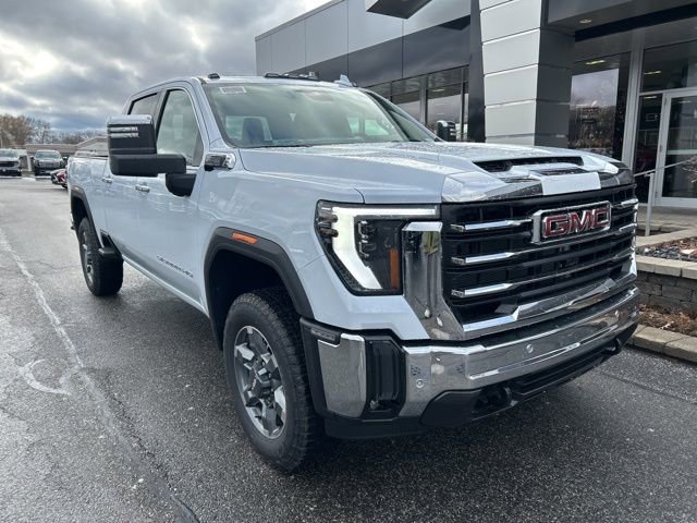 New 2026 GMC Sierra 3500 SLT