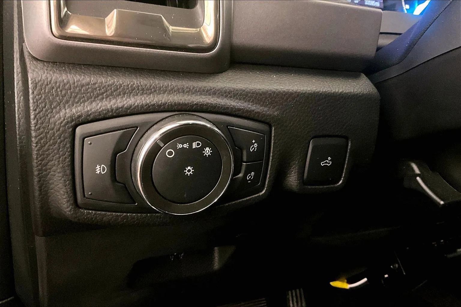 Used 2021 Ford Ranger XLT w/ Equipment Group 302A High image 30