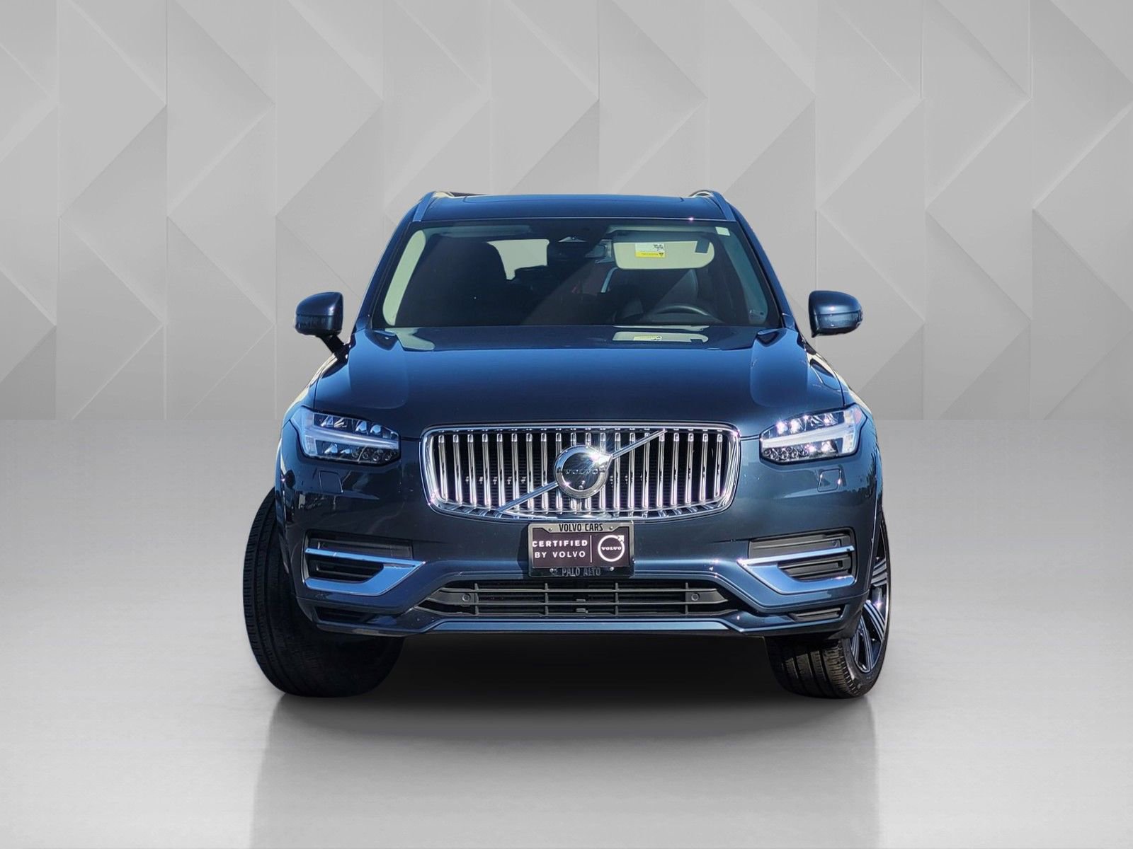 Certified 2024 Volvo XC90 T8 Plus w/ Protection Package Premier image 2