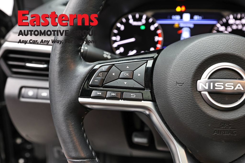 Used 2023 Nissan Altima 2.5 SL FWD image 15