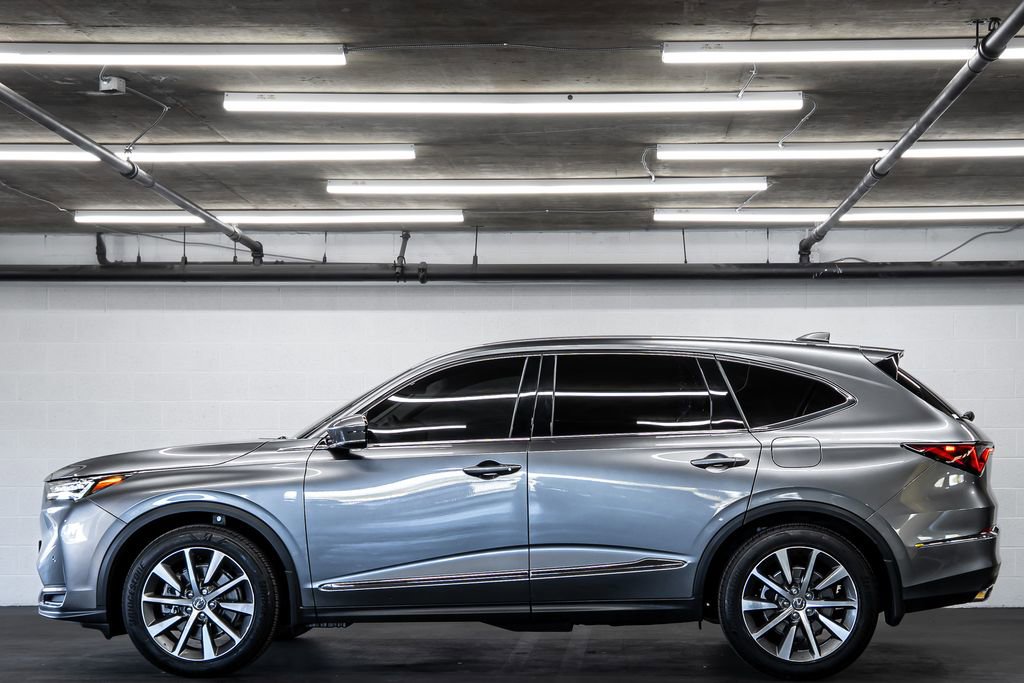 Certified 2025 Acura MDX w/ Technology Package image 2