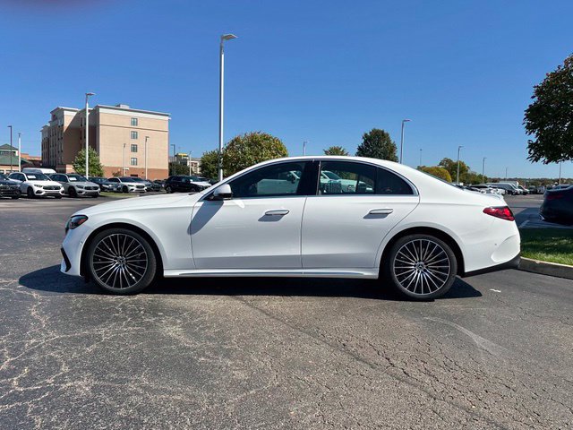 New 2027 Mercedes-Benz E 450 4MATIC Sedan image 16
