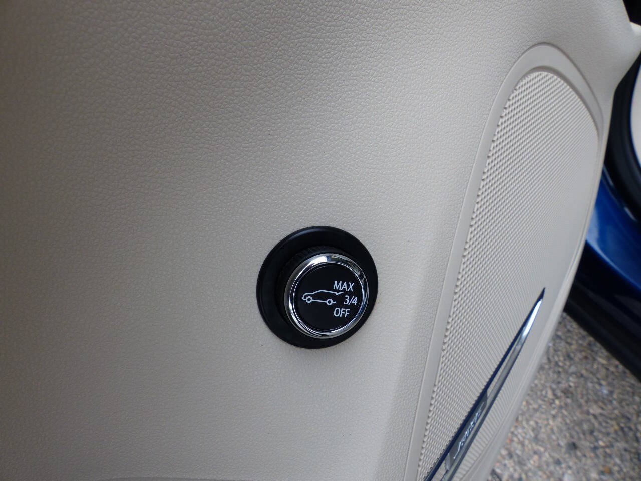 Used 2022 Buick Envision Essence w/ Technology Package I AWD/4WD image 20