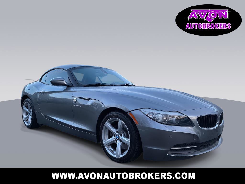 Used 2009 BMW Z4 sDrive30i video 1