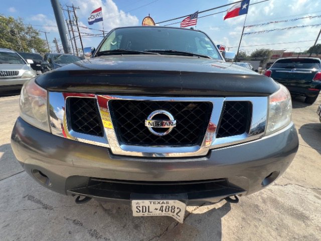 Used 2011 Nissan Armada SL image 2