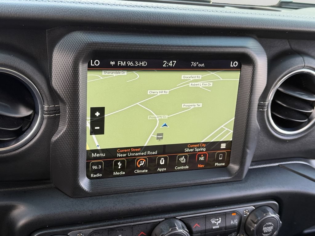 Used 2019 Jeep Wrangler Unlimited Sahara AWD/4WD image 20