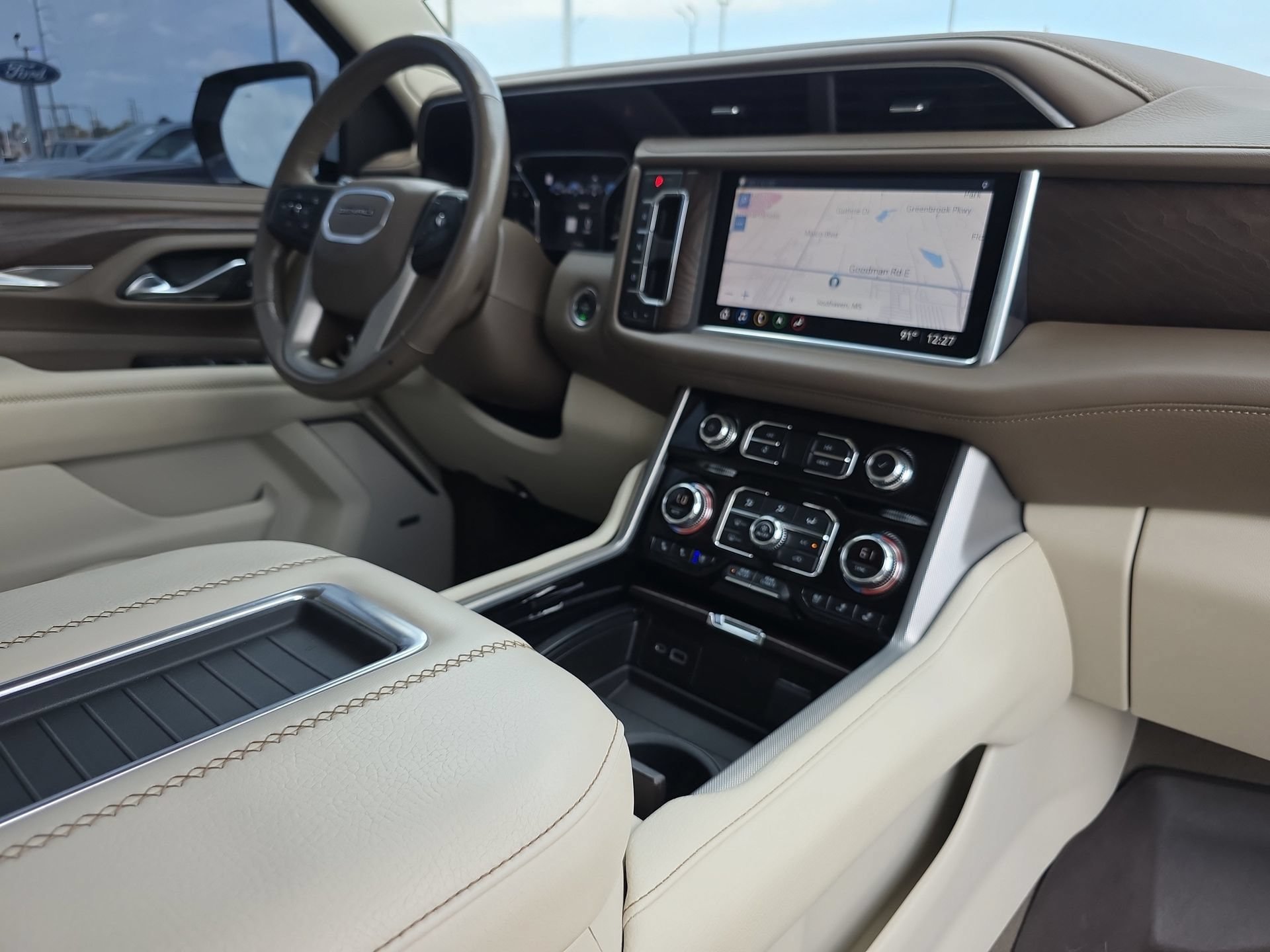 Used 2021 GMC Yukon XL Denali AWD/4WD image 18