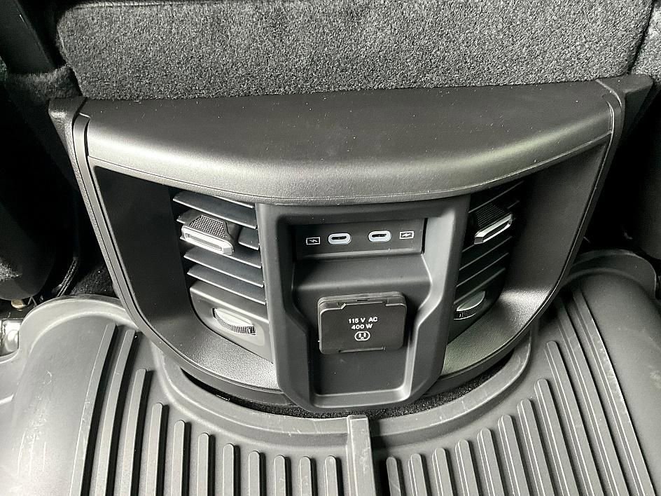 New 2026 RAM 3500 Laramie image 32