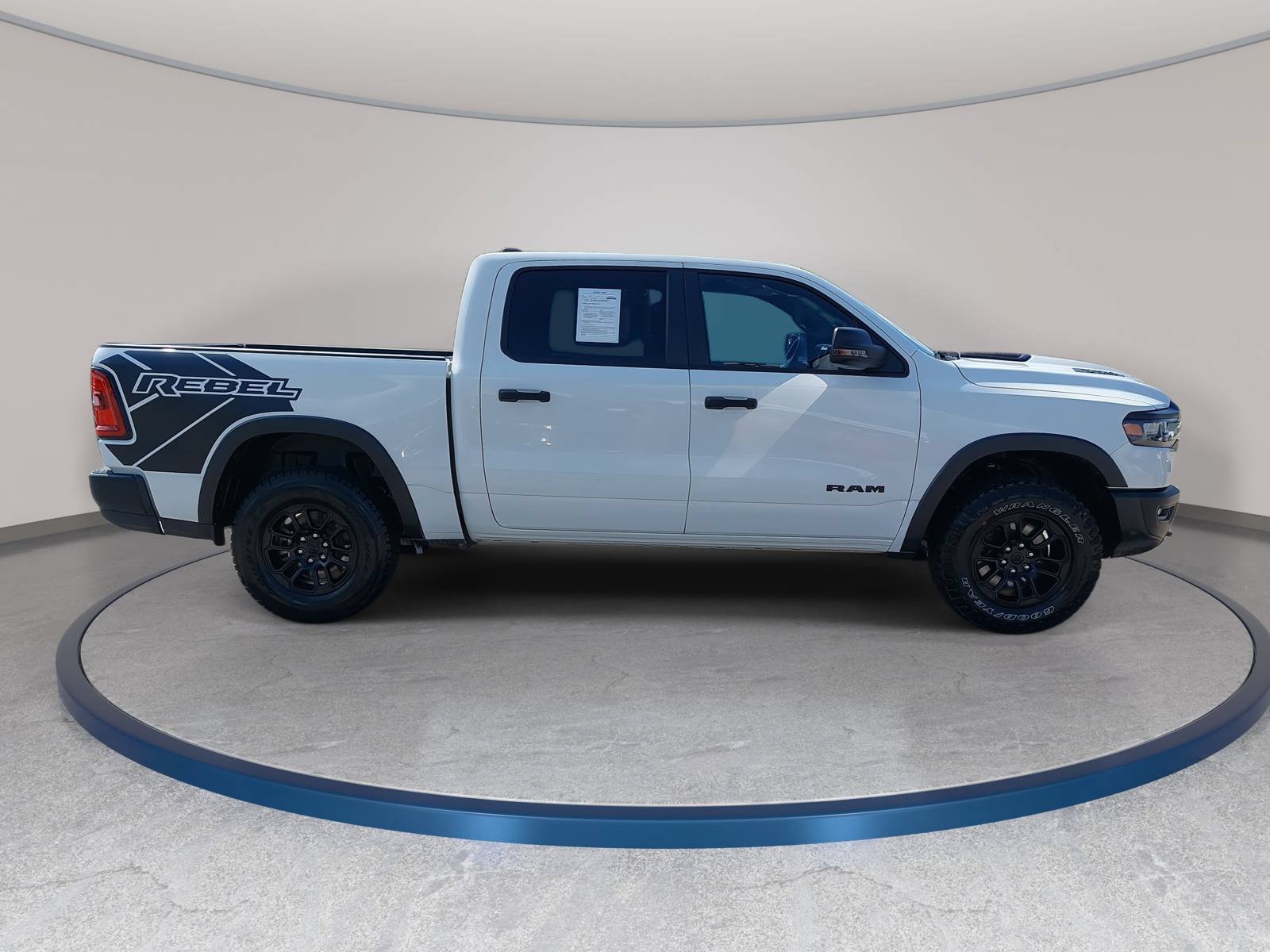 Used 2025 RAM 1500 Rebel w/ Rebel Level 1 Equipment Group AWD/4WD image 4