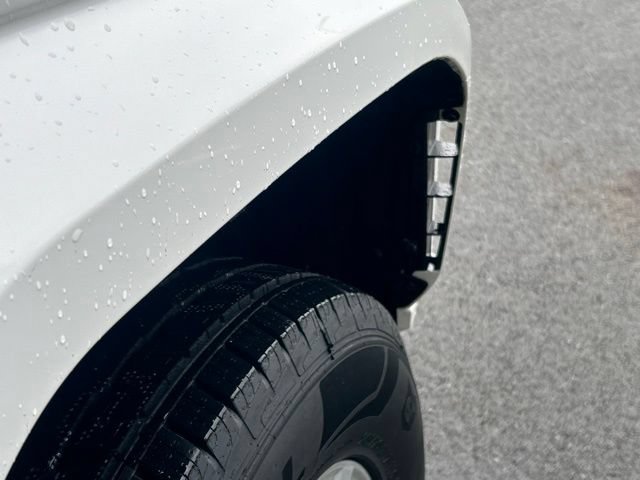 Certified 2024 Toyota Tacoma SR5 AWD/4WD image 18
