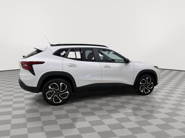 New 2026 Chevrolet Trax RS w/ Sunroof Package image 11