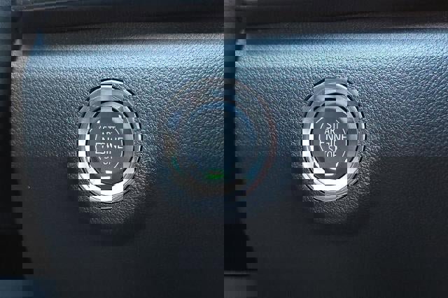 New 2026 GMC Terrain AT4 w/ Technology Package II image 25