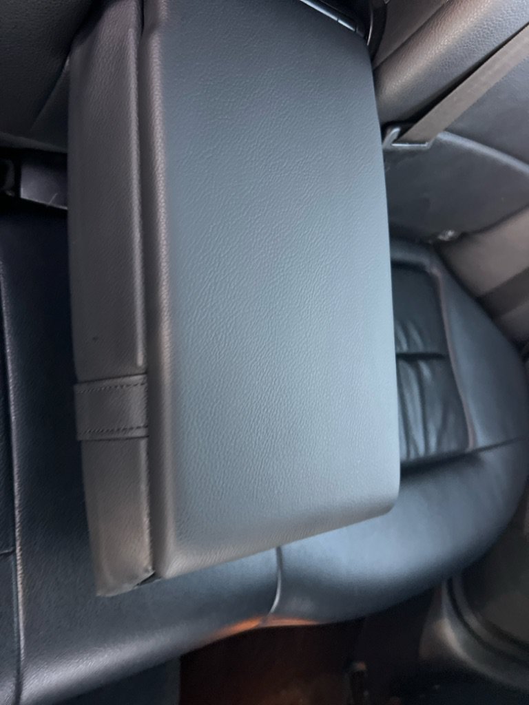 Used 2013 Mercedes-Benz E 350 4MATIC Sedan image 18