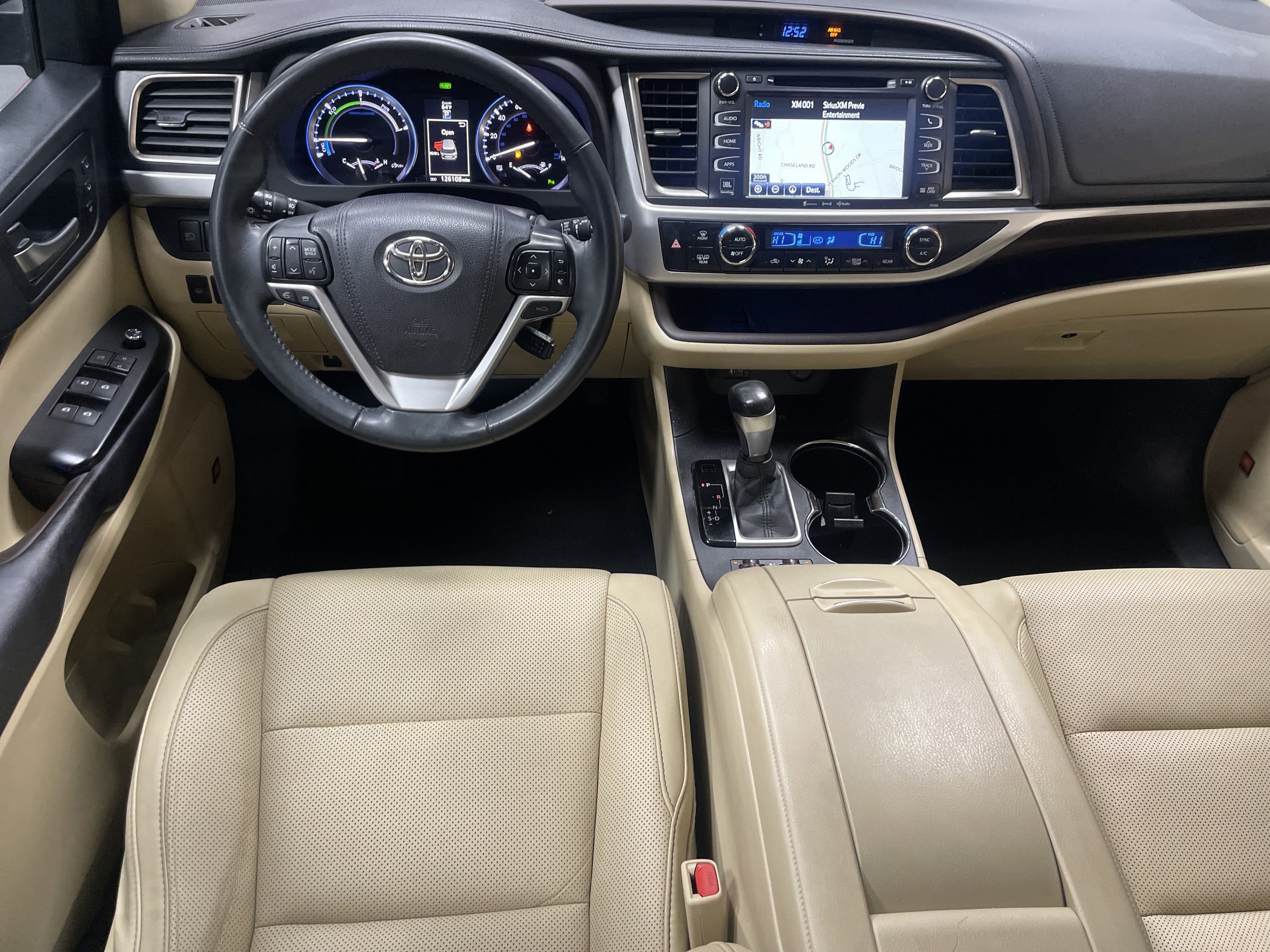 Used 2016 Toyota Highlander Limited image 29
