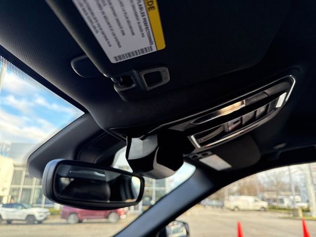 Certified 2024 Jeep Grand Cherokee Altitude image 40