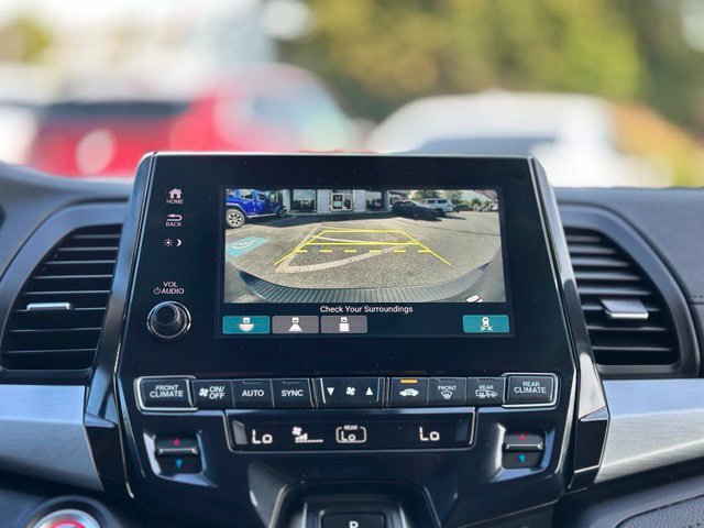Used 2024 Honda Odyssey EX-L image 18