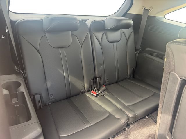Used 2023 Kia Sorento S w/ Panoramic Sunroof Package FWD image 15