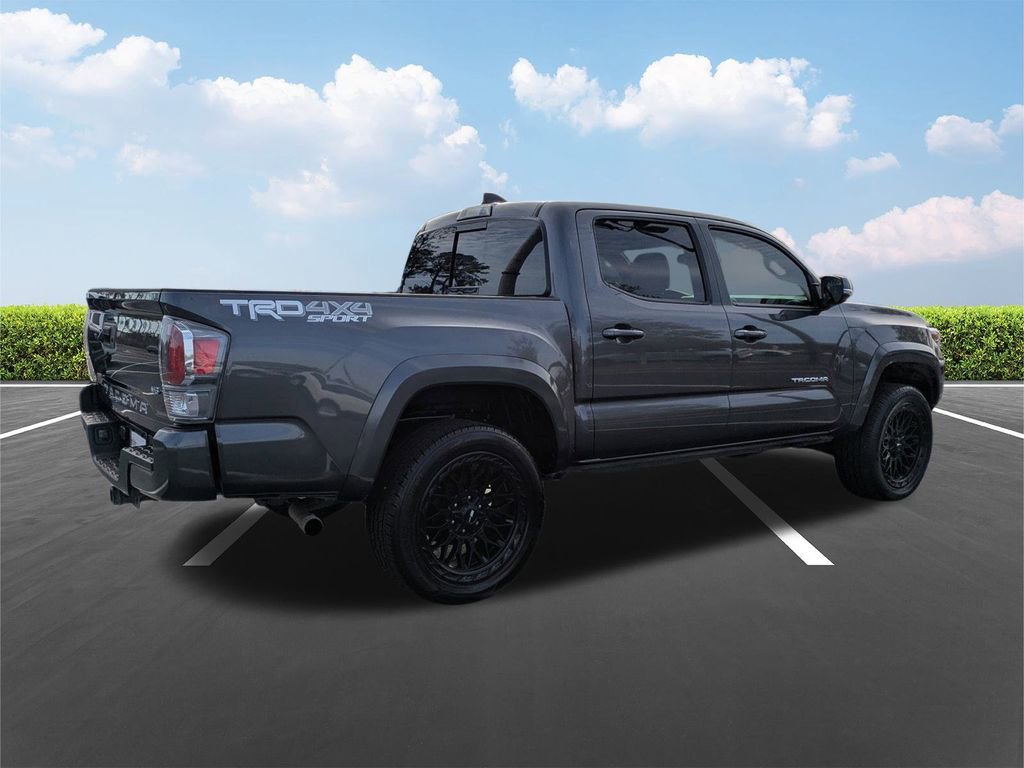 Used 2023 Toyota Tacoma TRD Sport image 4