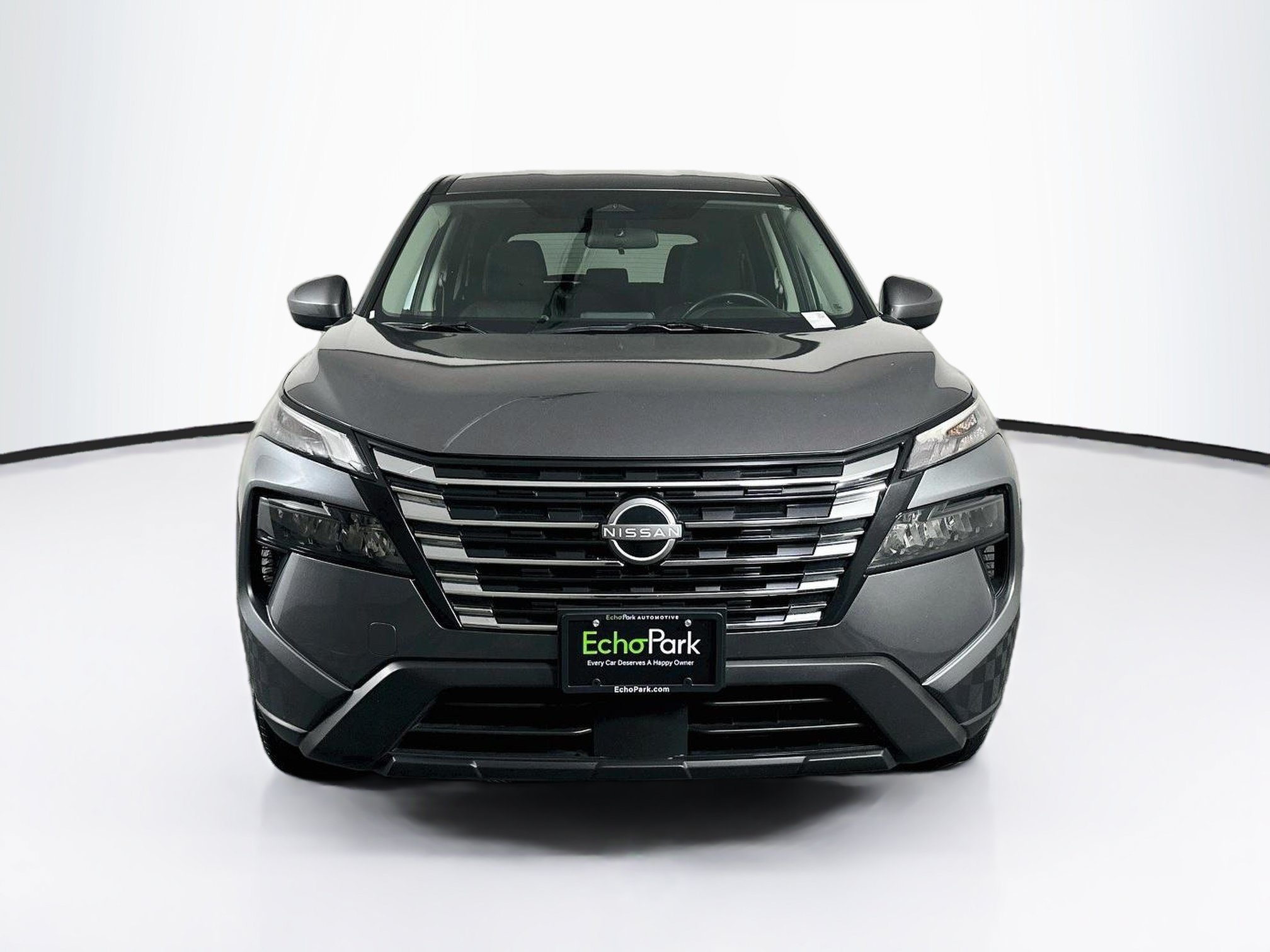 Used 2025 Nissan Rogue SV FWD image 2