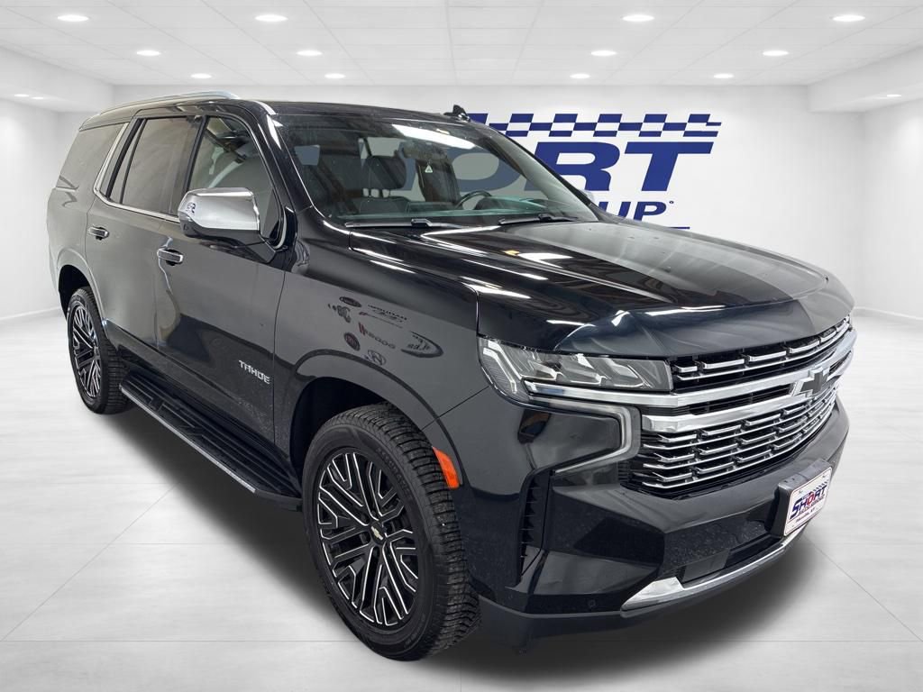 Used 2021 Chevrolet Tahoe Premier w/ Premium Package image 4