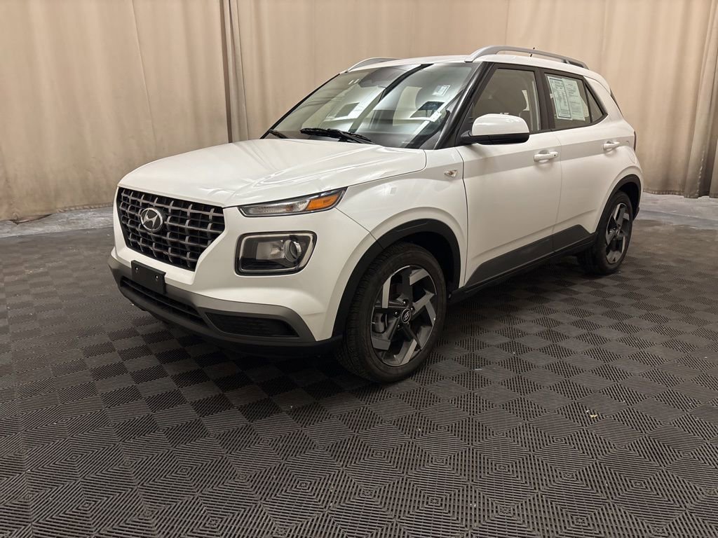 Certified 2025 Hyundai Venue SEL