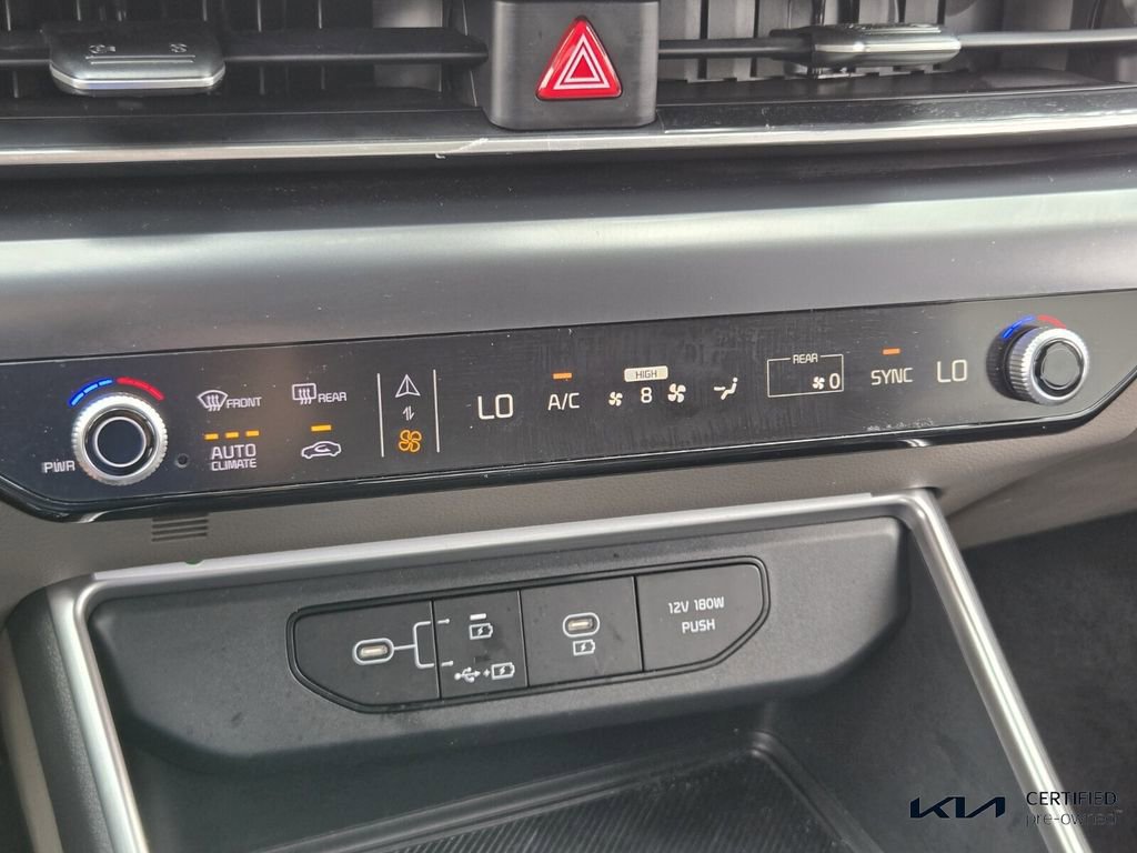 Certified 2026 Kia Carnival image 23