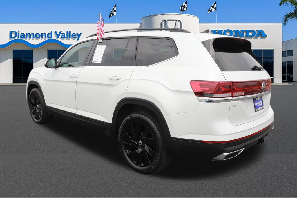 Used 2026 Volkswagen Atlas SE AWD/4WD image 4