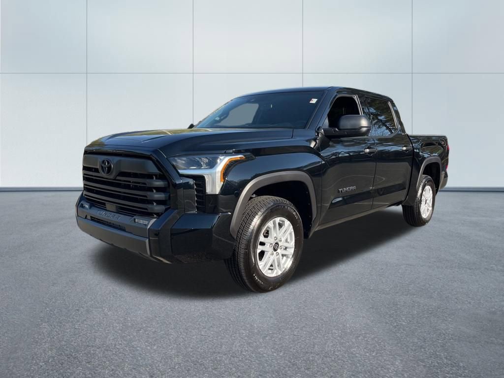 Used 2026 Toyota Tundra SR5 AWD/4WD image 2