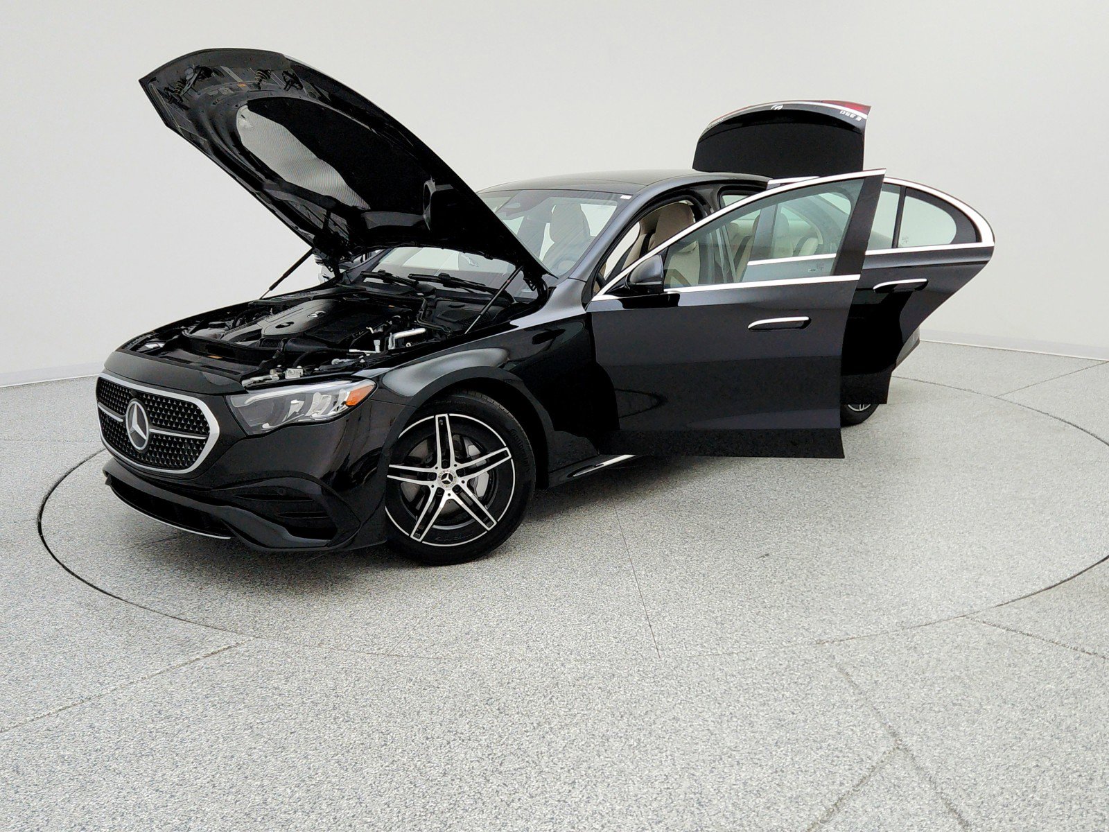 Used 2026 Mercedes-Benz E 350 4MATIC Sedan image 9