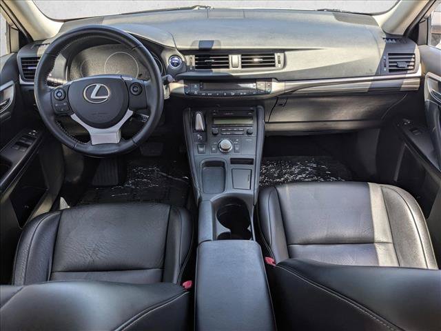 Used 2015 Lexus CT 200h FWD image 17
