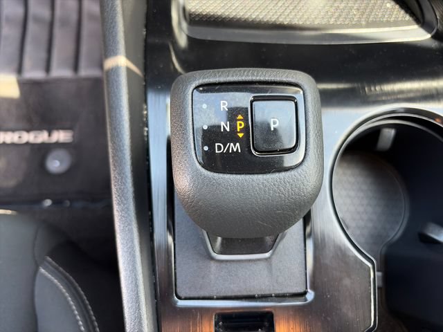 Used 2024 Nissan Rogue S AWD/4WD image 34
