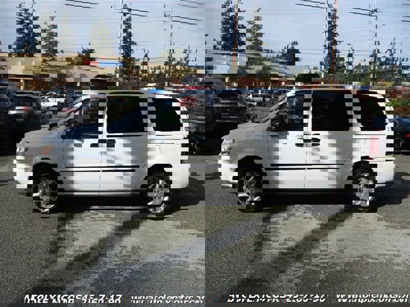 Used 2008 Chevrolet Uplander w/ Climate Package image 6