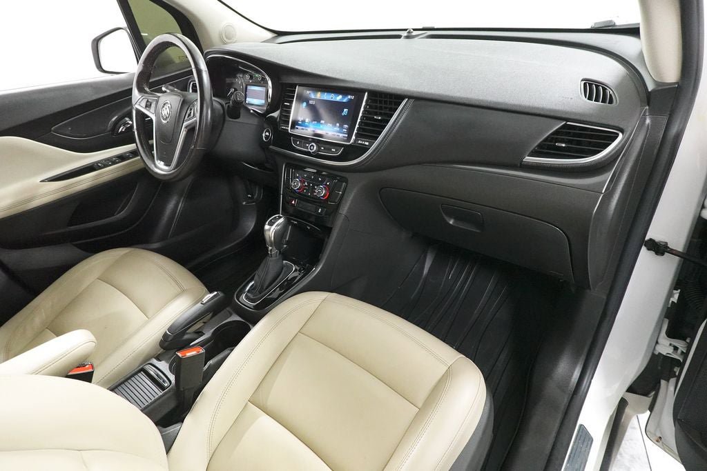 Used 2019 Buick Encore Essence w/ Experience Buick Package FWD image 31