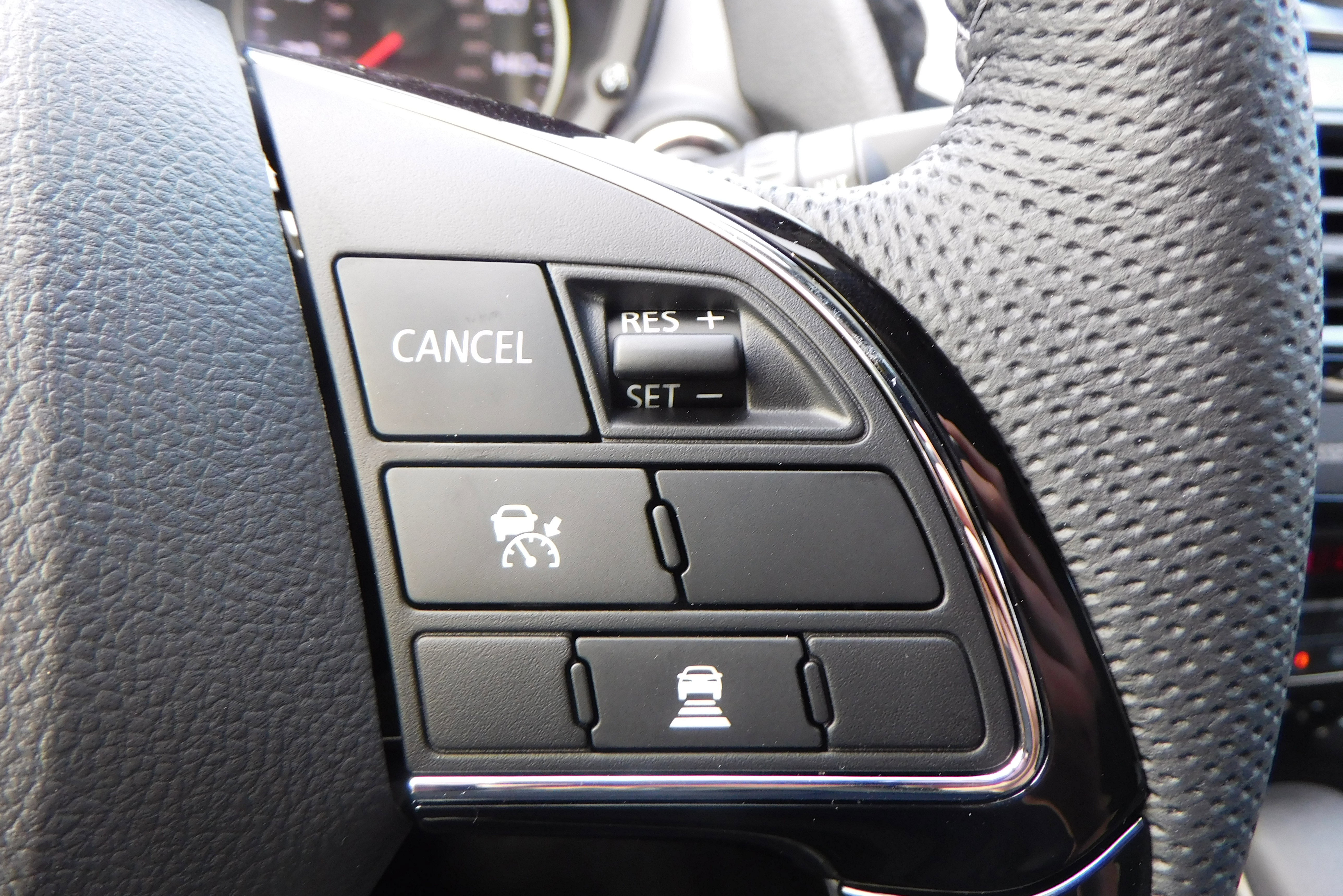New 2025 Mitsubishi Eclipse Cross AWD image 14