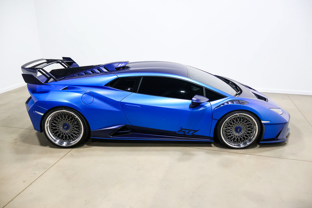 Used 2023 Lamborghini Huracan STO RWD image 84