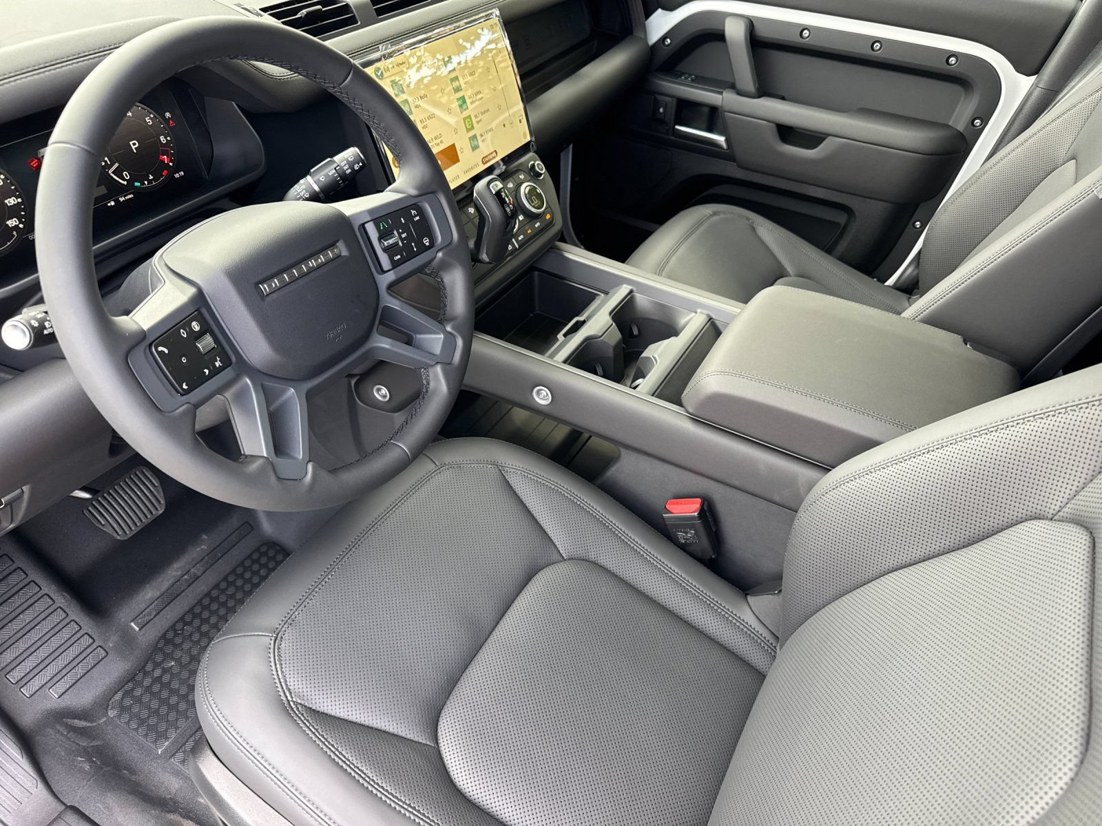 New 2026 Land Rover Defender 110 X-Dynamic SE AWD/4WD image 10