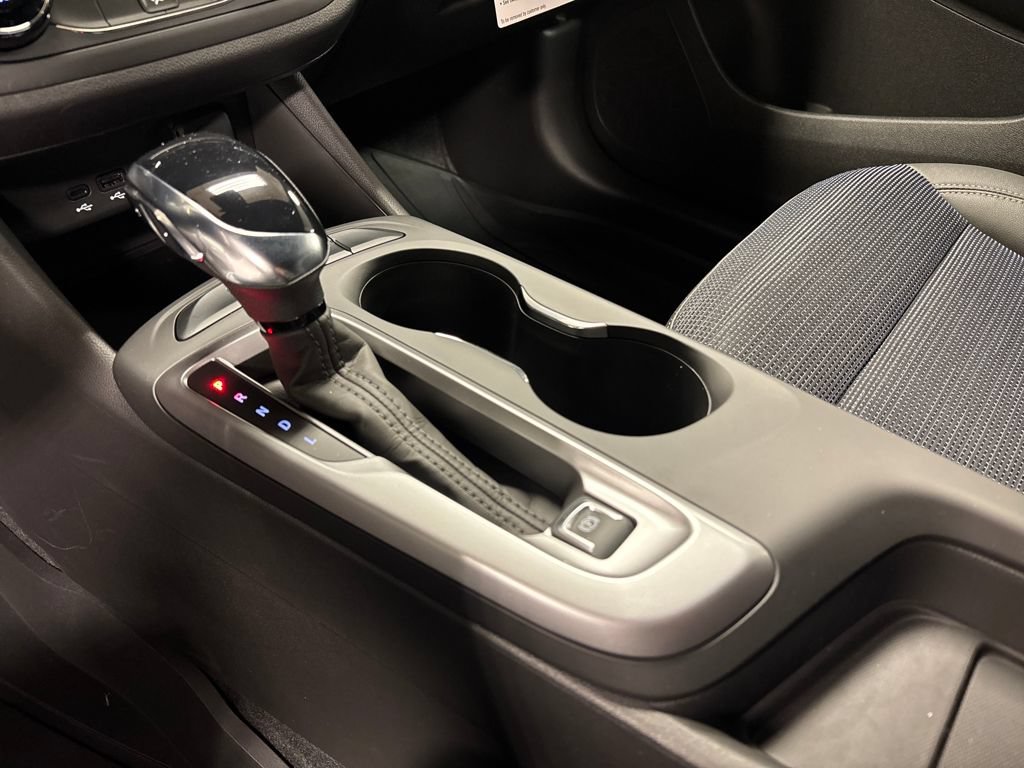 New 2026 Buick Envista Sport Touring w/ Advanced Safety Package FWD image 35