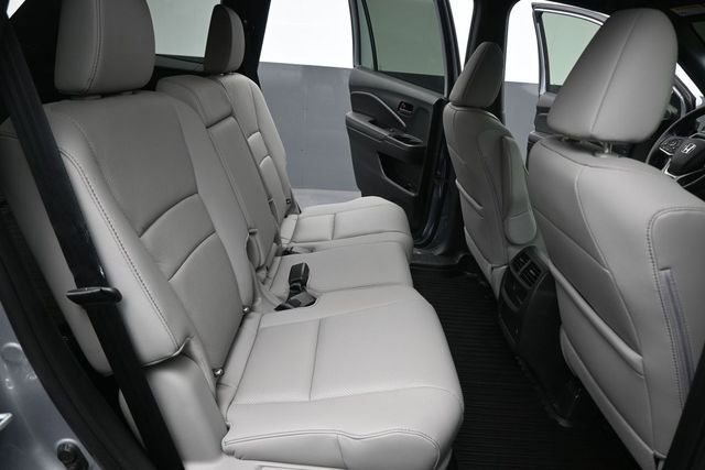 Used 2023 Honda Passport EX-L image 24