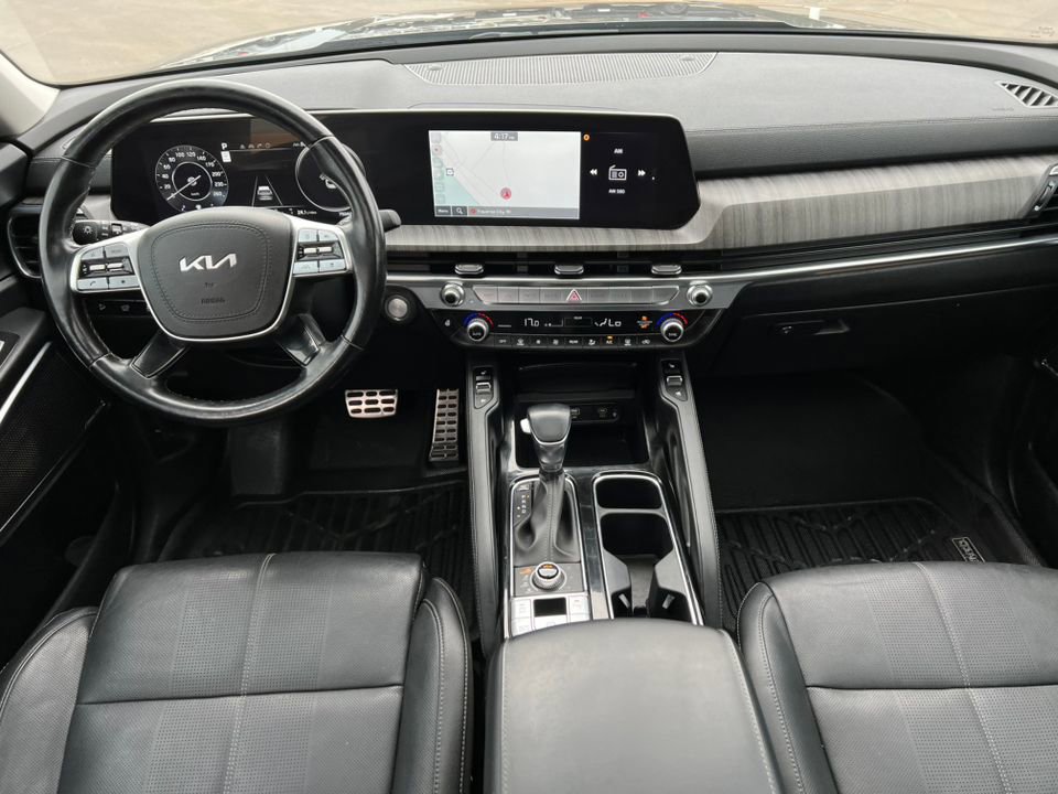Used 2023 Kia Telluride SX image 2