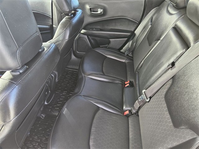 Used 2020 Jeep Compass Latitude image 28