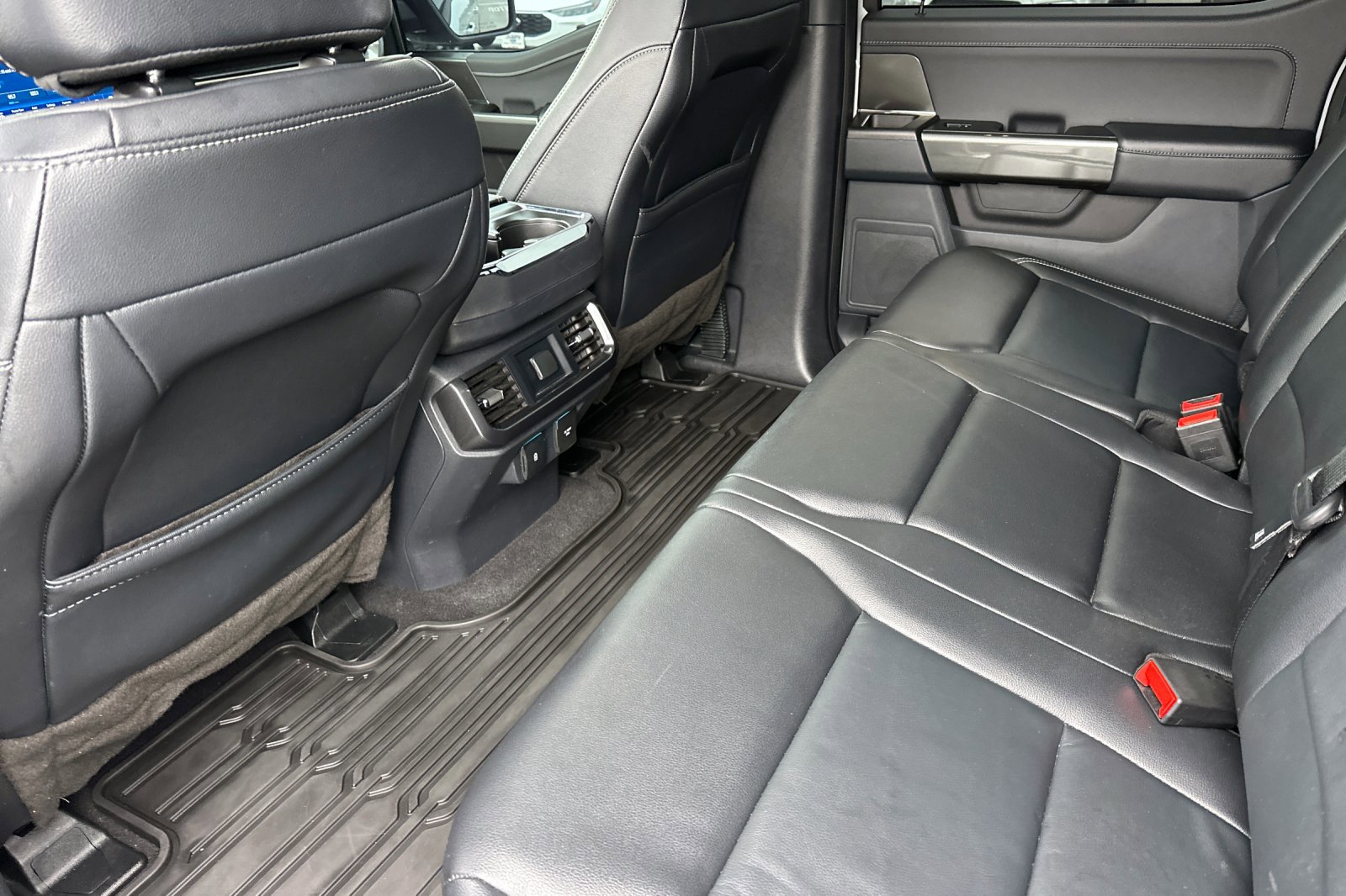 Used 2023 Ford F150 XLT w/ Equipment Group 302A High image 11
