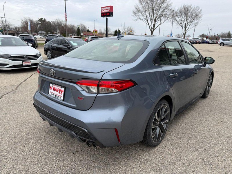 Used 2021 Toyota Corolla SE FWD image 5