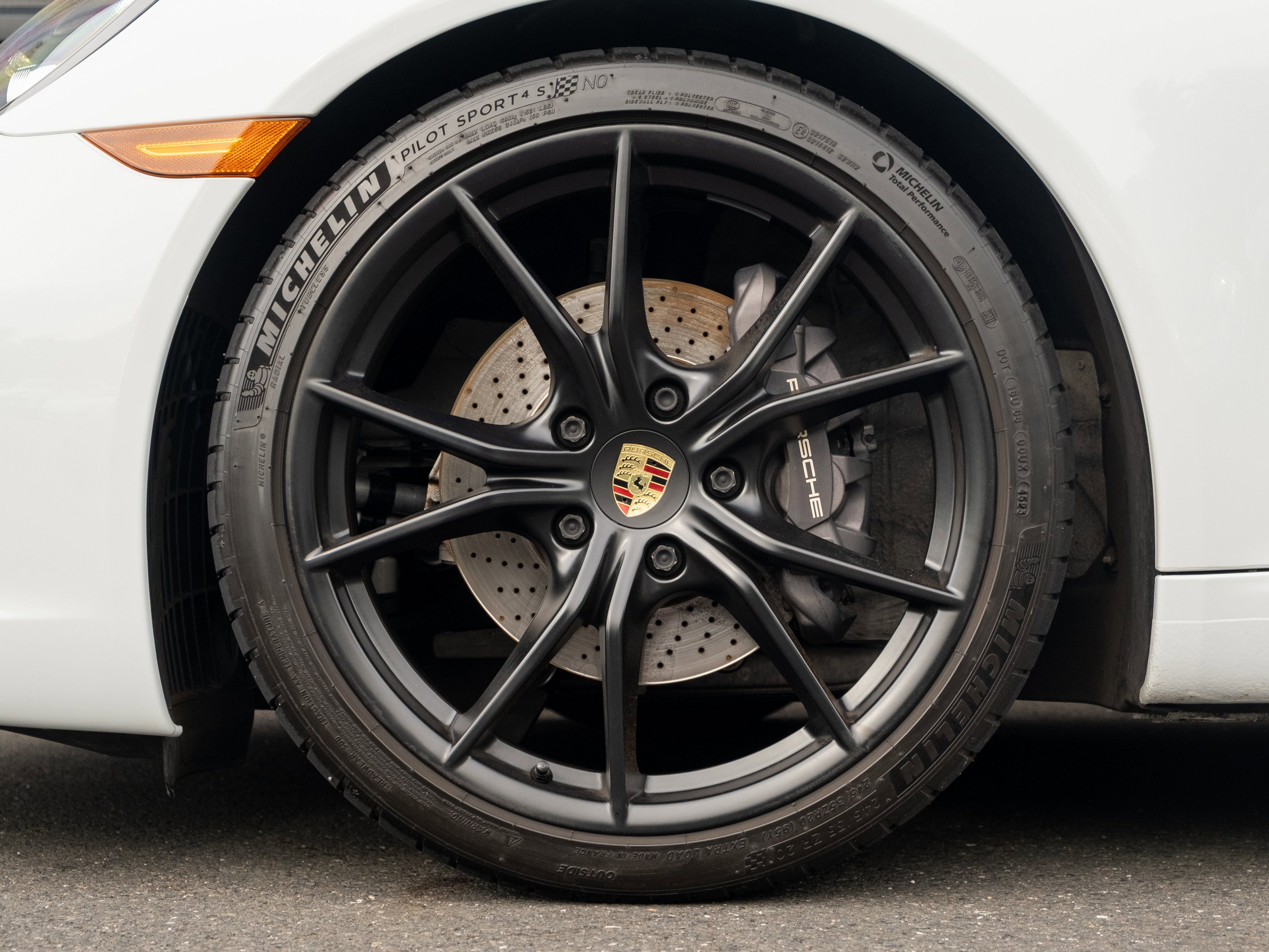Certified 2017 Porsche 911 Carrera RWD image 12