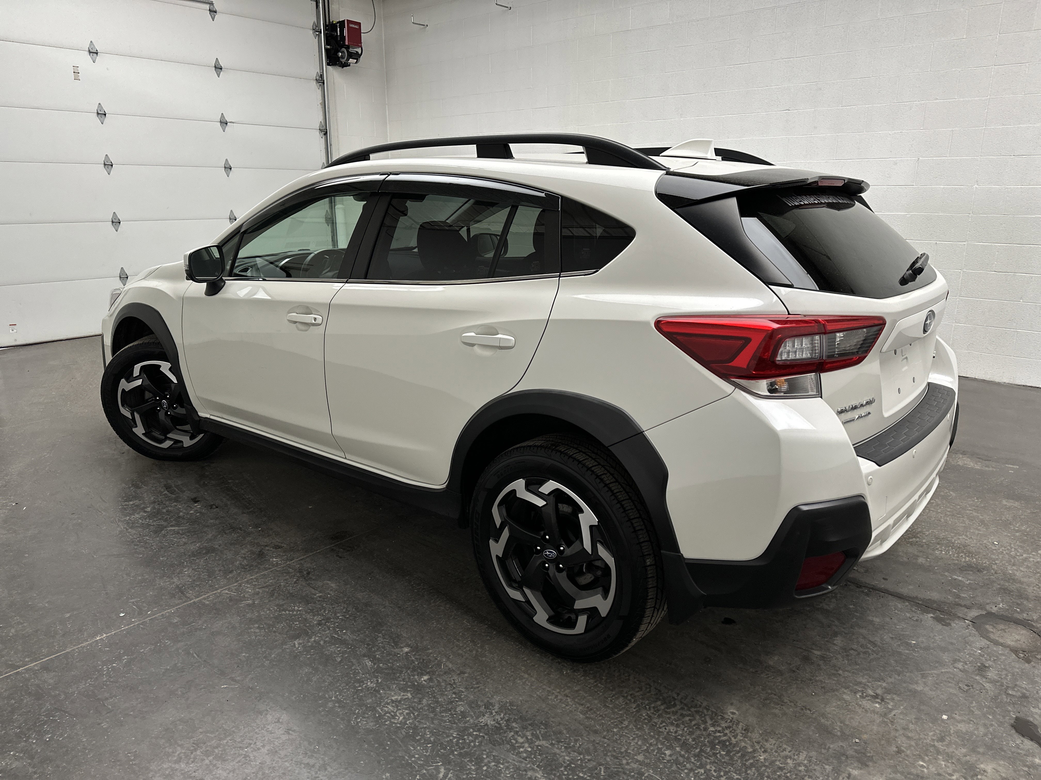 Used 2023 Subaru Crosstrek 2.5i Limited w/ Moonroof Package image 6
