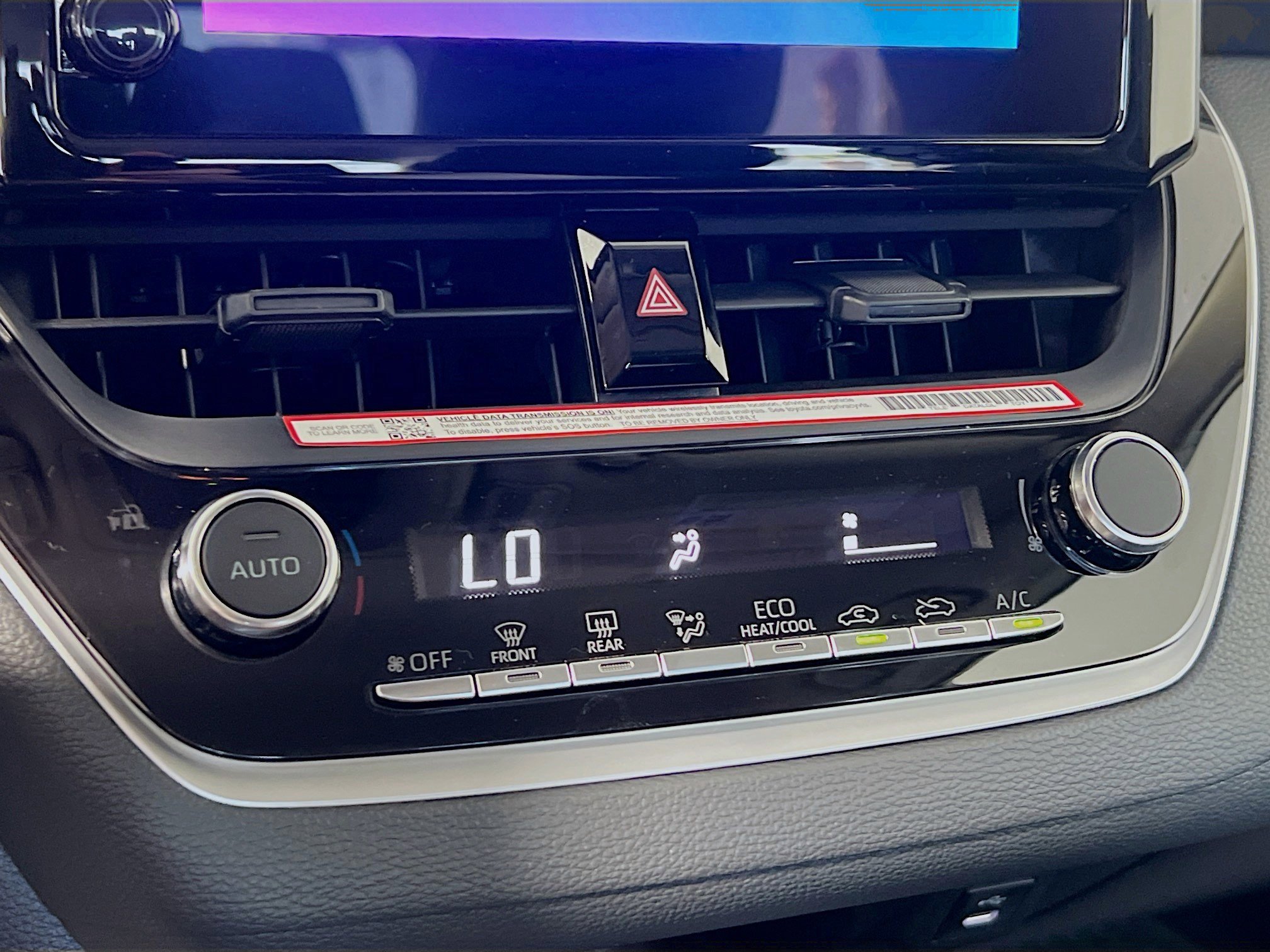 Used 2025 Toyota Corolla LE image 26