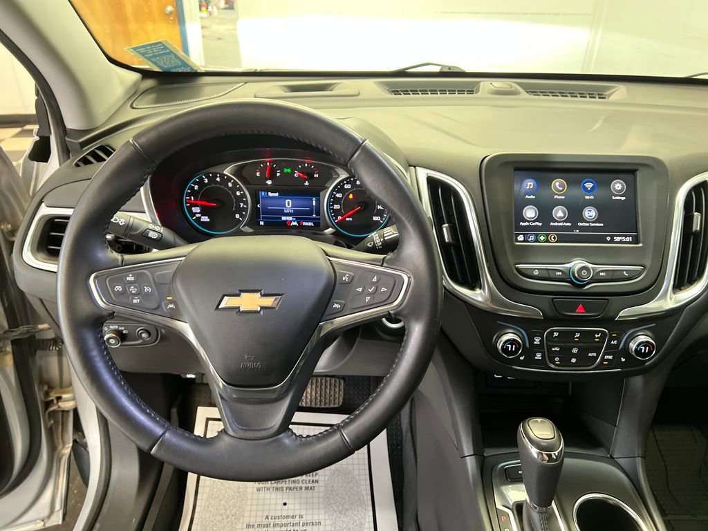 Used 2021 Chevrolet Equinox LT AWD/4WD image 19
