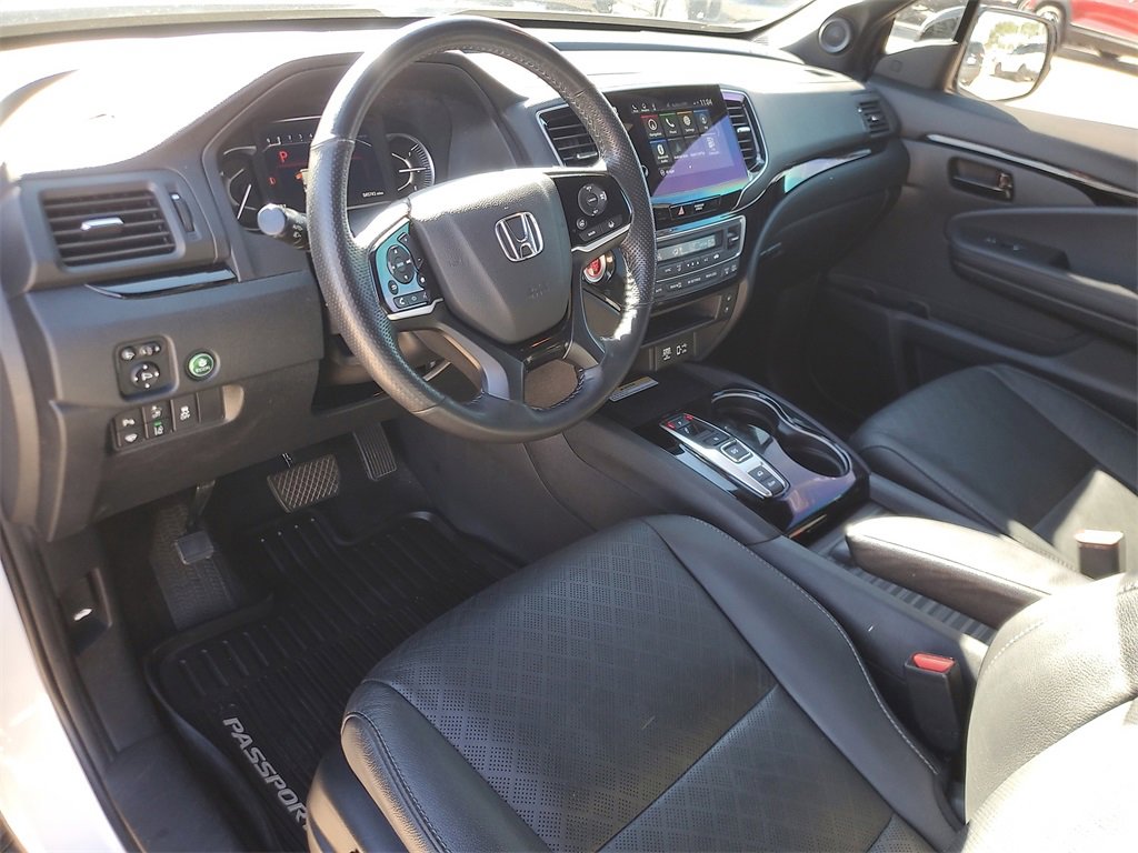 Used 2023 Honda Passport Elite image 14