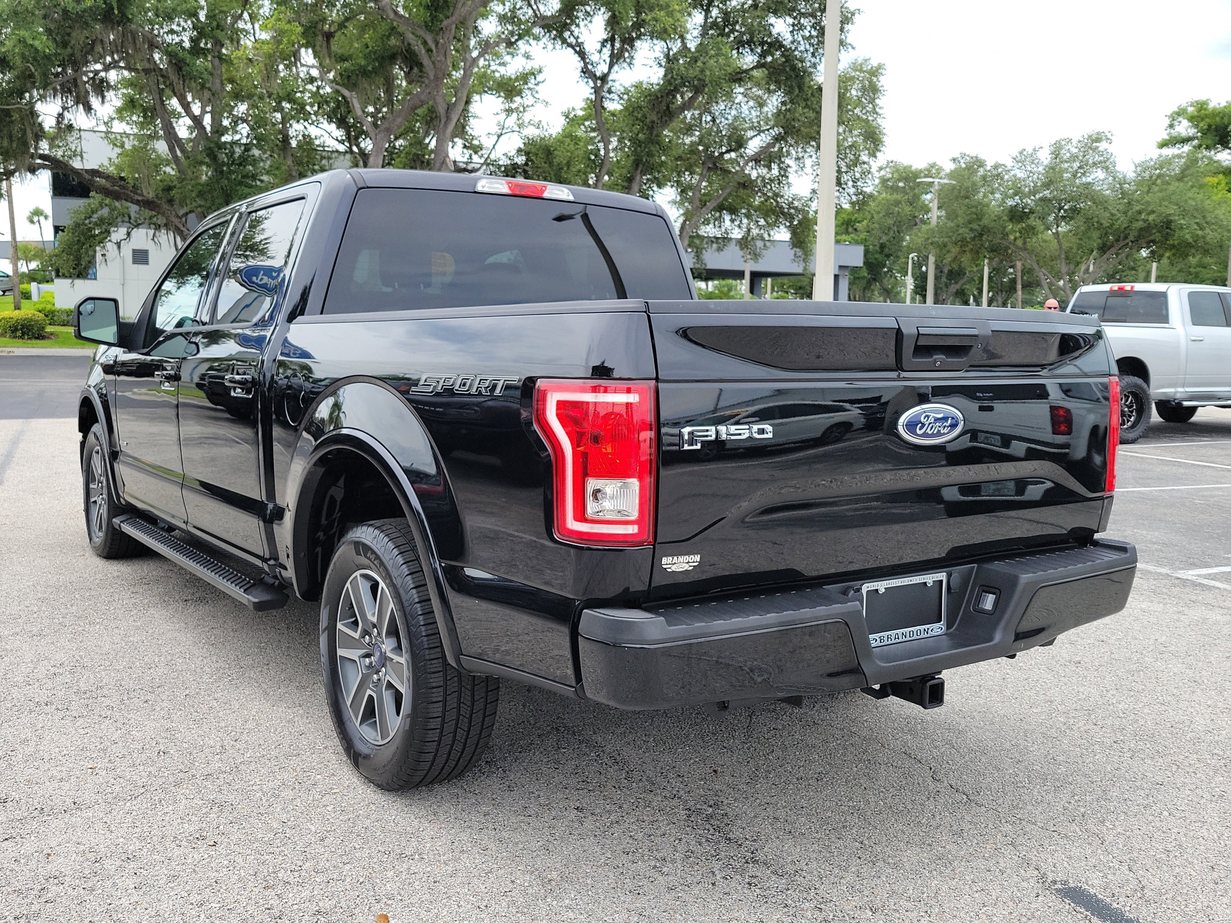 Used 2016 Ford F150 XLT w/ Equipment Group 301A Mid RWD image 7