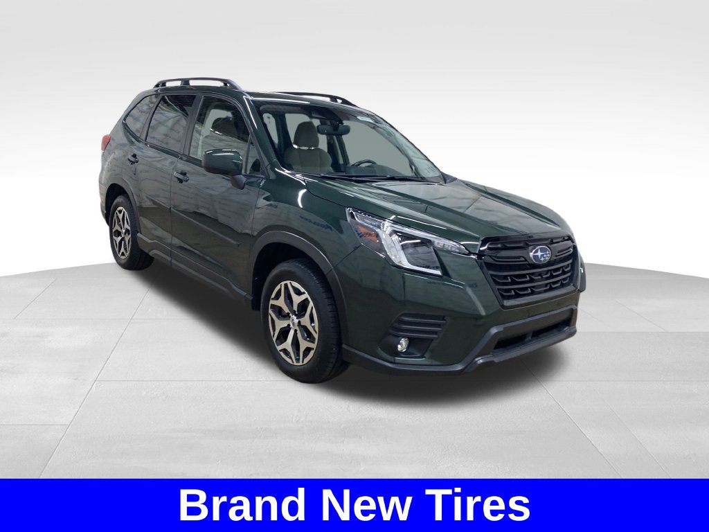 Certified 2024 Subaru Forester Premium AWD/4WD image 5