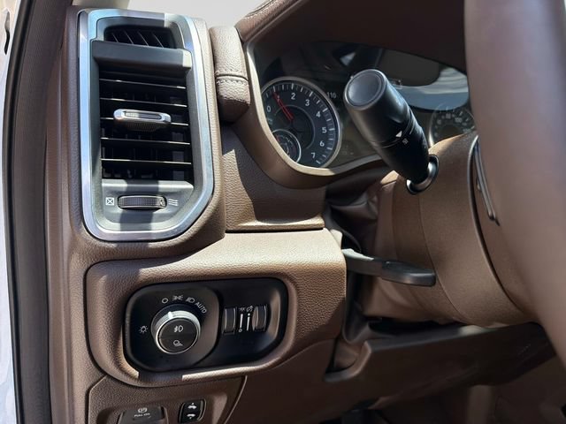 Used 2025 RAM 1500 Laramie w/ Trailer Tow Group AWD/4WD image 30